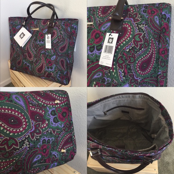 Anne Klein Handbags - ❤️SOLD❤️Anne Klein Travel Bag
